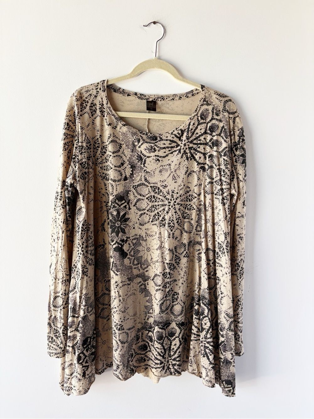 Peruvian Connection Lace Print Flowy Long Sleeve Tunic Top Tan Beige Pima Cotton
